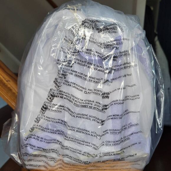 NWT Loungefly Alice In Wonderland Caterpillar Mushroom Mini Backpack - Picture 4 of 7